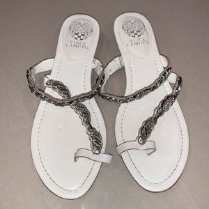 VINCE CAMUTO WHITE JEWEL SANDAL SIZE 10